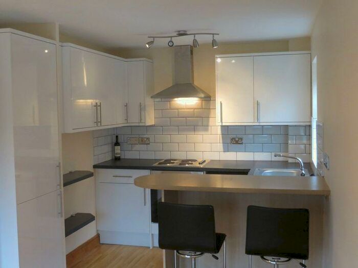 1 Bedroom Flat To Rent In Central Marlow, SL7