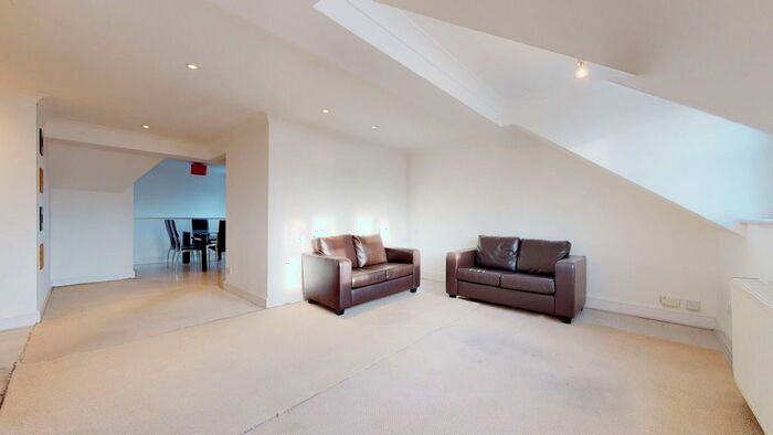 2 Bedroom Flat To Rent In Walm Lane, London, NW2