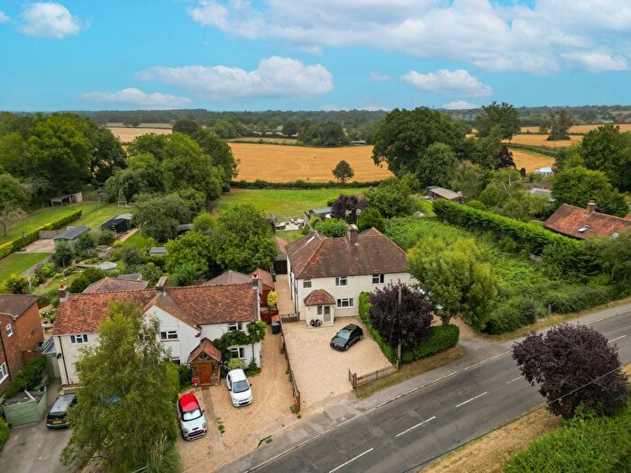 4 Bedroom Semi-Detached House For Sale In Cryers Hill Lane, Cryers Hill, High Wycombe, Buckinghamshire, HP15