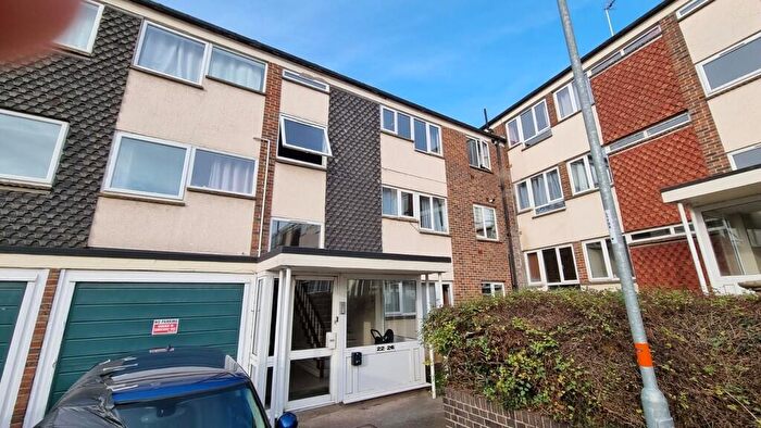 2 Bedroom Apartment To Rent In Cliftonville Court, Bedford Road, Northampton, NN1