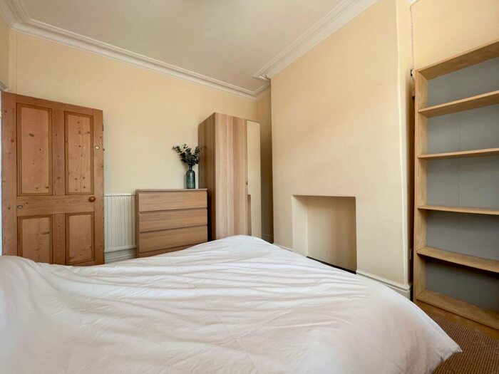 5 Bedroom Terraced House To Rent In Newfoundland Road, Heath, CF14