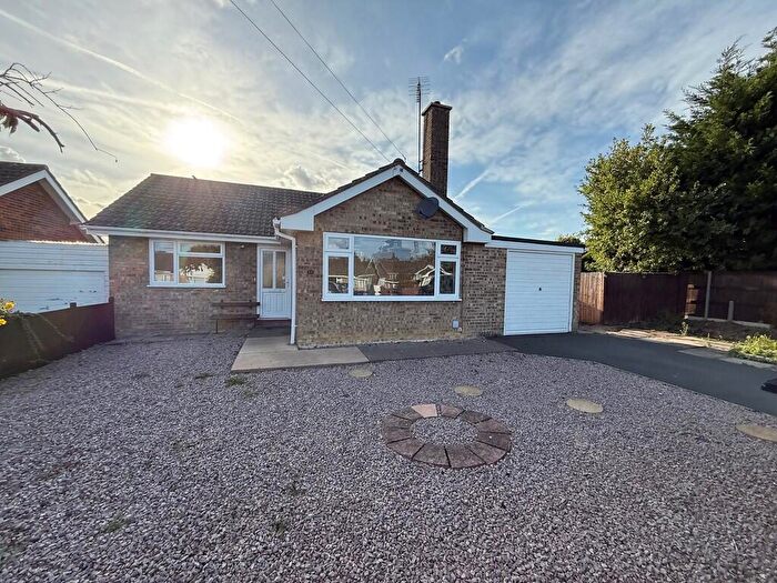 2 Bedroom Detached Bungalow For Sale In Cecil Close, Bourne, PE10