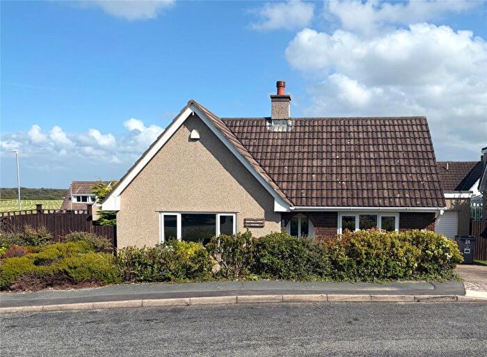 2 Bedroom Bungalow For Sale In Hunters Chase, Trearddur Bay, Holyhead, Isle Of Anglesey, LL65