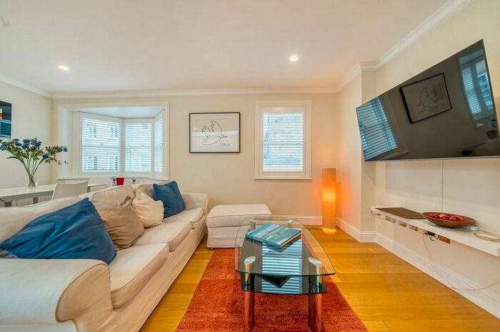 1 Bedroom Flat To Rent In Vantage Place, High Street Kensington, London, W8