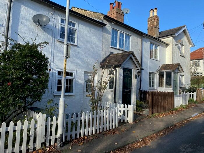 2 Bedroom Cottage To Rent In Sandy Lane, Sevenoaks, Kent, TN13