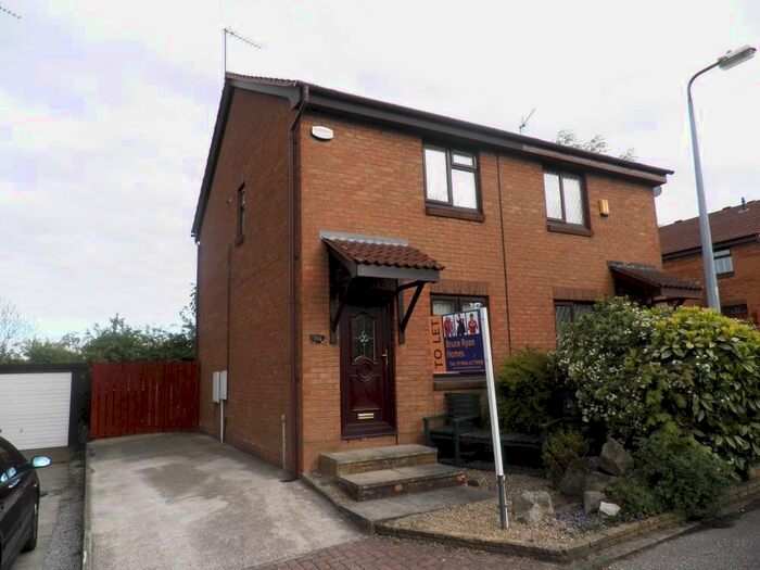 2 Bedroom Semi-Detached House To Rent In Fossdale Close, Howdale Road, Sutton, Hull, East Riding Of Yorkshire HU8
