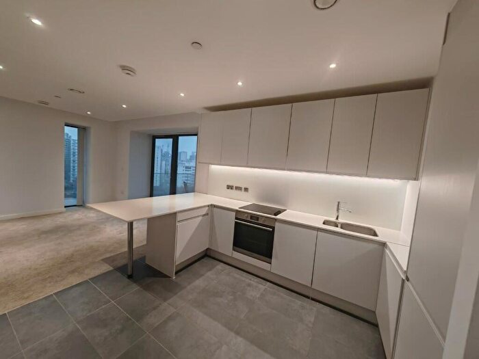 2 Bedroom Apartment To Rent In Bury Street, Manchester, Greater Manchester, M3