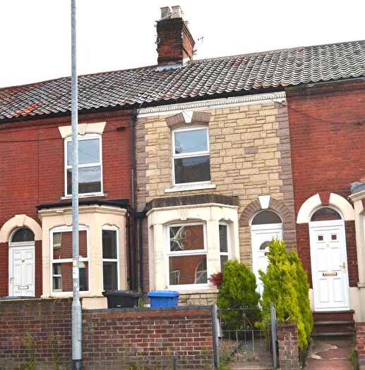 3 Bedroom Terraced House To Rent In Silver Road, Norwich, NR3