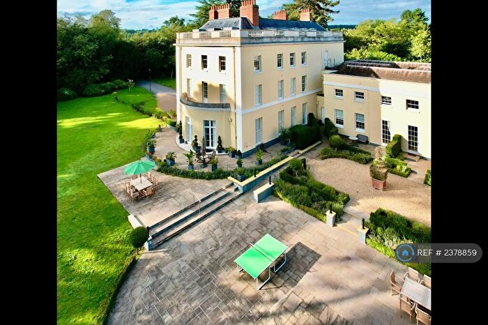 2 Bedroom Flat To Rent In Westhorpe House, Marlow, SL7