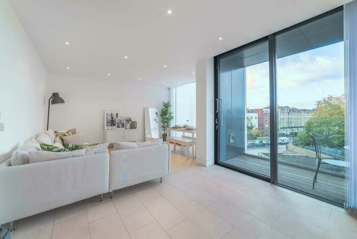 2 Bedroom Flat To Rent In Oval Road, Camden, London, NW1