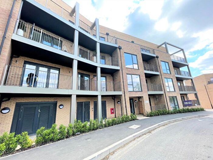 1 Bedroom Flat To Rent In Henry Darlot Drive, NW7