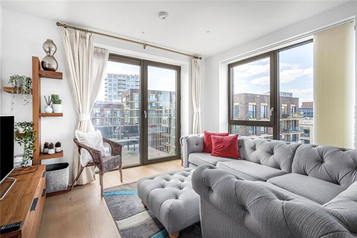 2 Bedroom Apartment To Rent In Pendant Court, Shipwright Street, London, E16