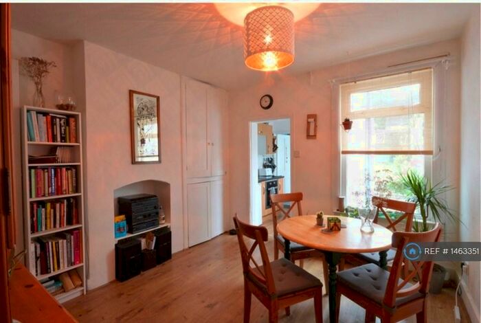 3 Bedroom Terraced House To Rent In Battle Road, Erith, DA8