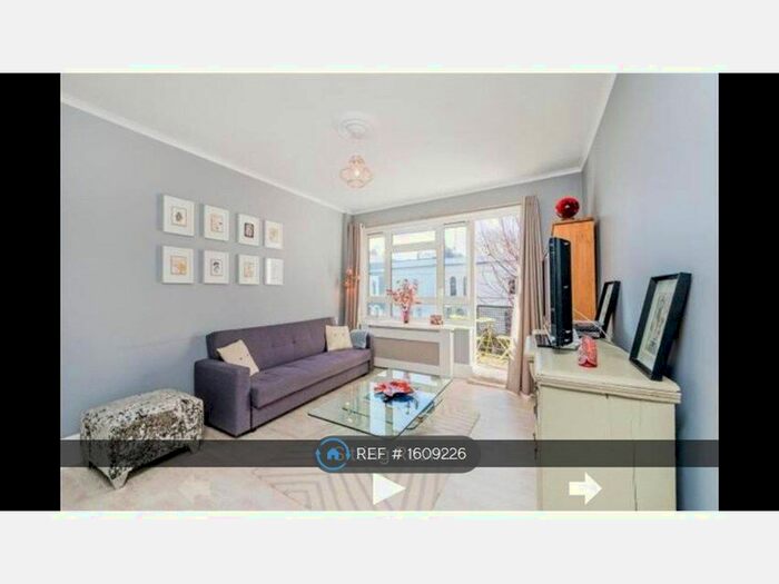 1 Bedroom Flat To Rent In Adelaide House, London, W11