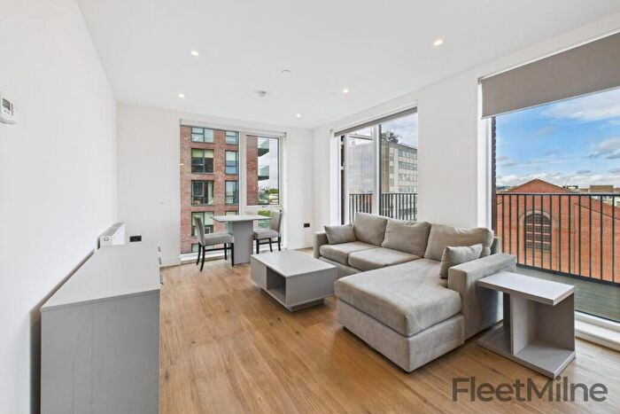 2 Bedroom Apartment For Sale In The Lancaster, Snow Hill Wharf, Shadwell Street, B4