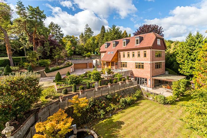 6 Bedroom Detached House For Sale In Furze Hill, Purley, CR8