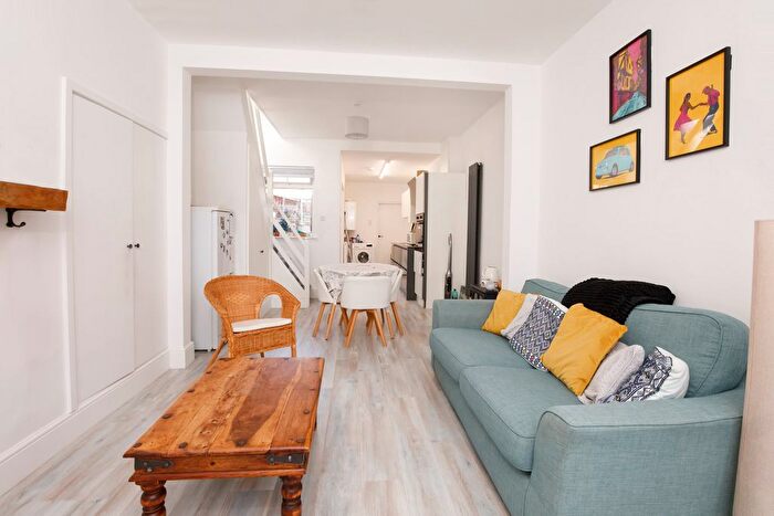 2 Bedroom Property To Rent In Stamford Street West, York, YO26