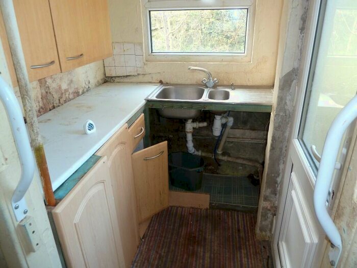 2 Bedroom Detached Bungalow For Sale In Breeze Hill, Tyn-Y-Gongl, LL74