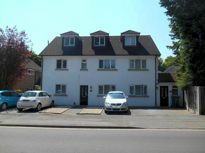 Studio To Rent In Church Road, Watford, WD17