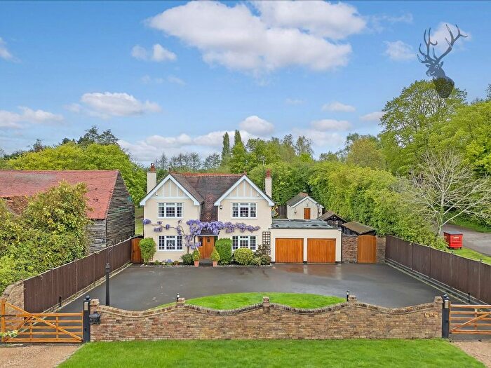 4 Bedroom Detached House For Sale In Holyfield, Waltham Abbey, EN9