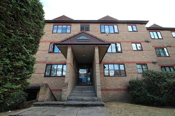 1 Bedroom Flat To Rent In Mckinlay Court, Welling, DA16