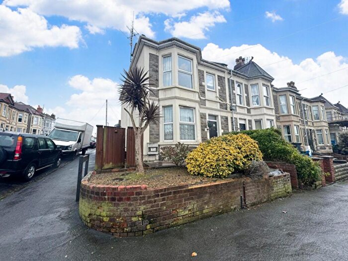 2 Bedroom Flat To Rent In Bloomfield Road, Brislington, BS4