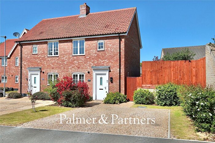 2 Bedroom Semi-Detached House For Sale In Roe Deer Drive, Capel St. Mary, Suffolk, IP9