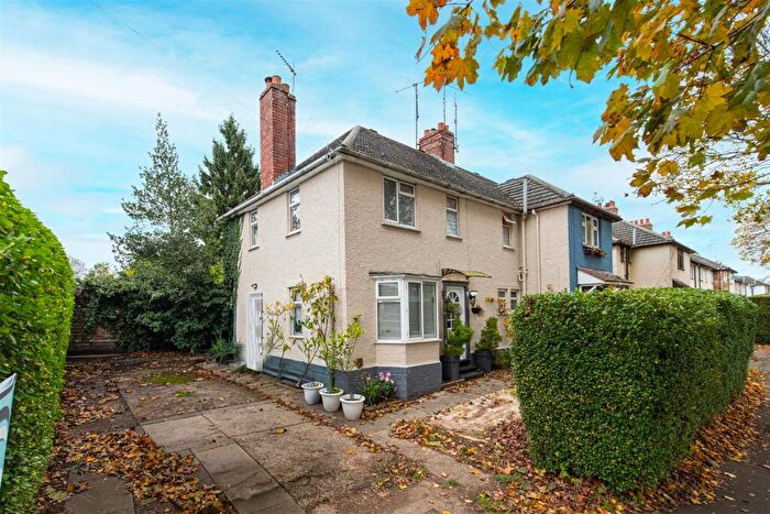 3 Bedroom Semi Detached House For Sale In Athelstan Road, Kettering, NN16