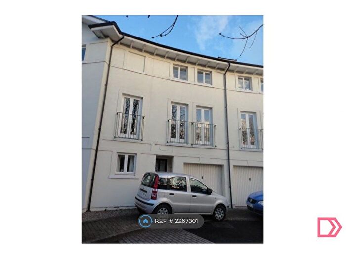 4 Bedroom Terraced House To Rent In Charter Place, Worcester, WR1