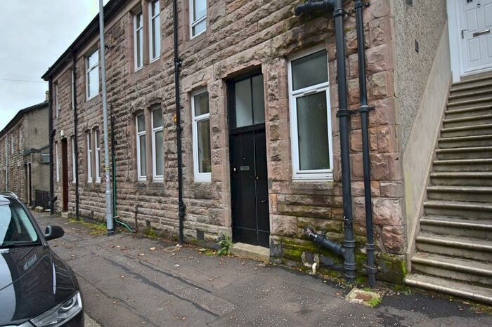 2 Bedroom Flat To Rent In A Dempster Street, Greenock, PA15
