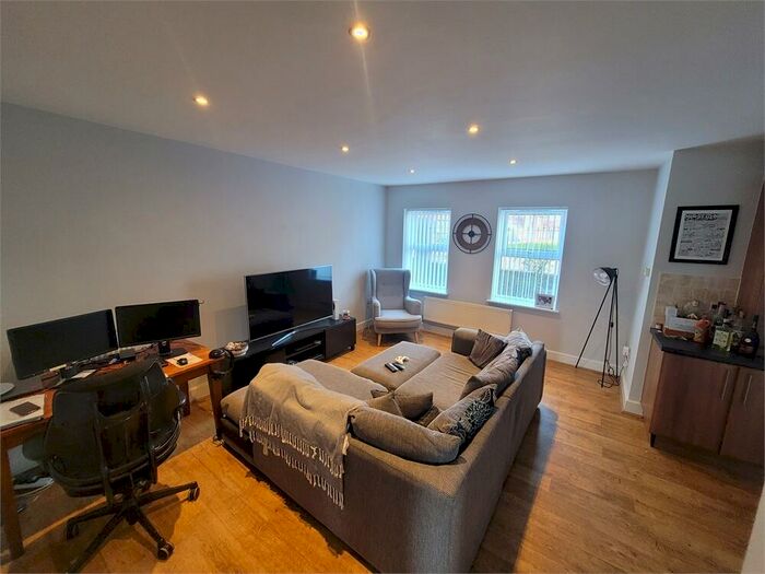 2 Bedroom Apartment To Rent In Milner Street, Radcliffe, Manchester, M26