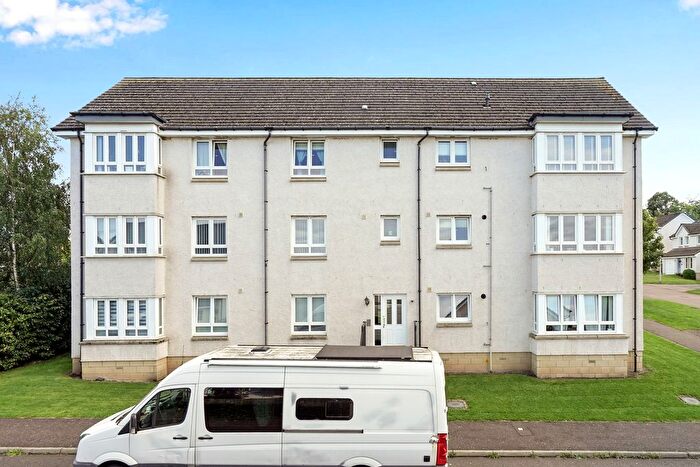 2 Bedroom Flat For Sale In E, Easter Langside Medway, Dalkeith, EH22