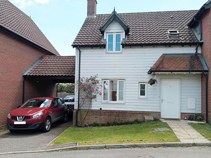 2 Bedroom Semi-Detached House For Sale In Oxleys Close, Clavering, Saffron Walden, CB11