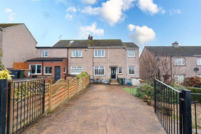 3 Bedroom Semi Detached House For Sale In Curriehill Road, Currie, EH14