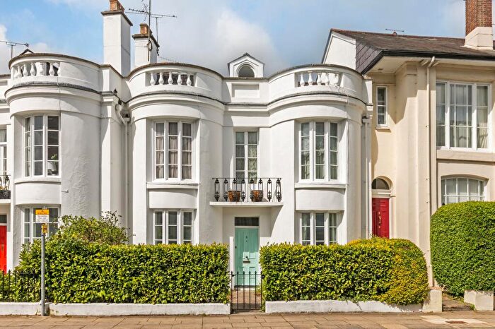 1 Bedroom Apartment For Sale In Eastgate Street, Winchester, SO23