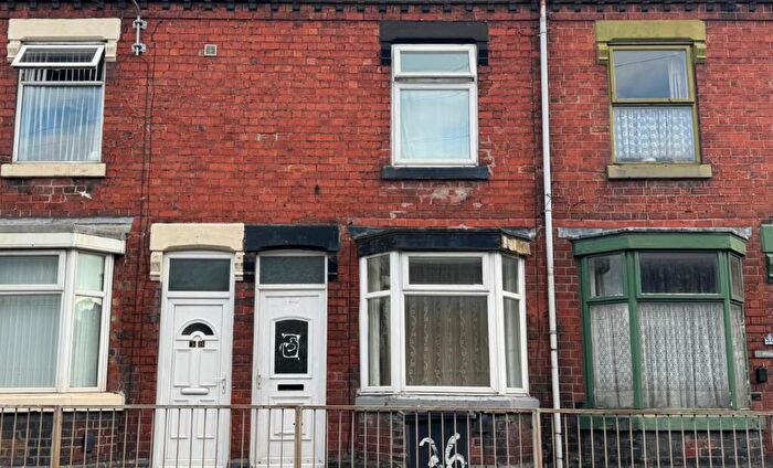 3 Bedroom Terraced House For Sale In Elenora Street, Stoke-On-Trent, Staffordshire, ST4