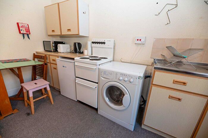 1 Bedroom Flat To Rent In L – Causewayside, Edinburgh, EH9