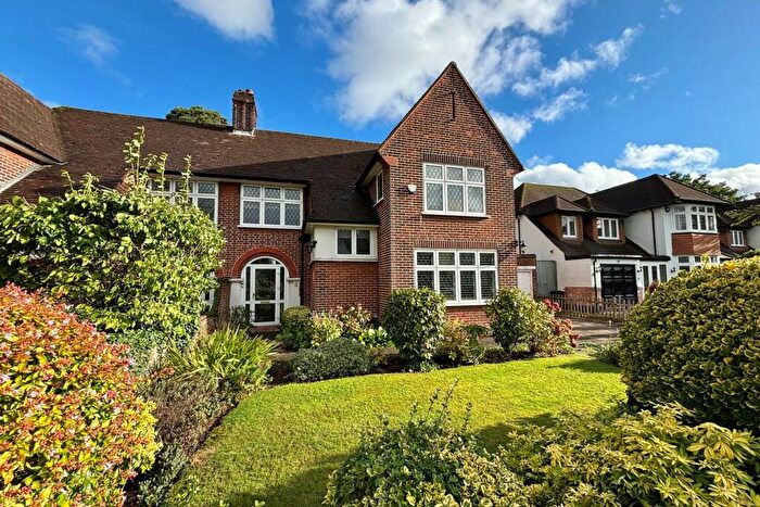 4 Bedroom Semi-Detached House For Sale In Den Close, Beckenham, BR3