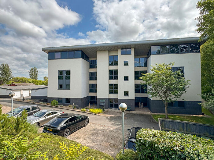 2 Bedroom Apartment For Sale In Barton Road, Hereford, HR4