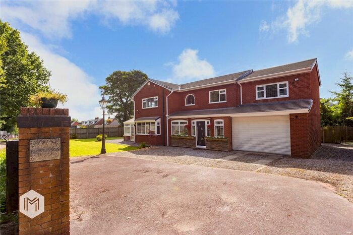 4 Bedroom Detached House For Sale In Mercer Court, Rawlinson Lane, Heath Charnock, Chorley, PR7