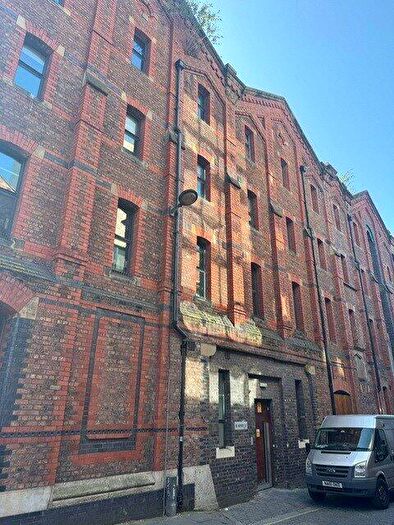 2 Bedroom Apartment To Rent In Henry Street, Liverpool, L1