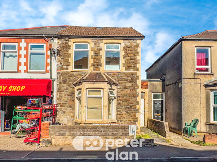 3 Bedroom Duplex To Rent In Broadway, Splott, Cardiff, CF24