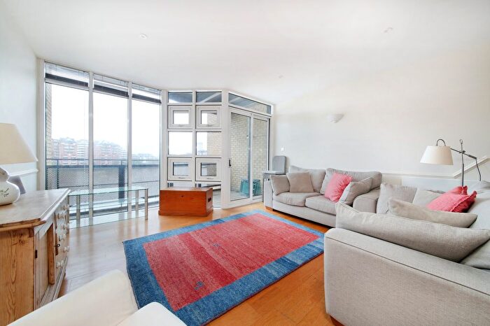 2 Bedroom Flat For Sale In Prices Court, Cotton Row, SW11