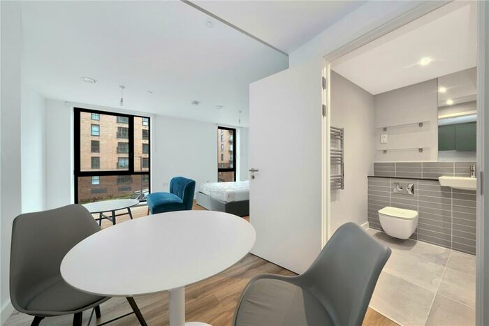 Apartment To Rent In Calibra Court, Kimpton Road, Luton, LU2