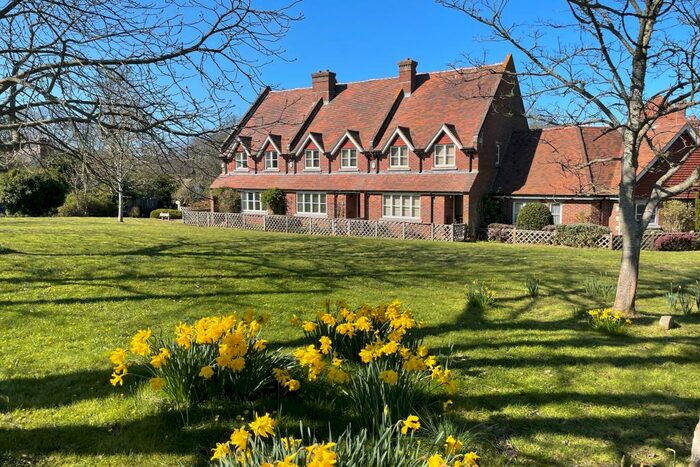 4 Bedroom Terraced House For Sale In Studland, BH19