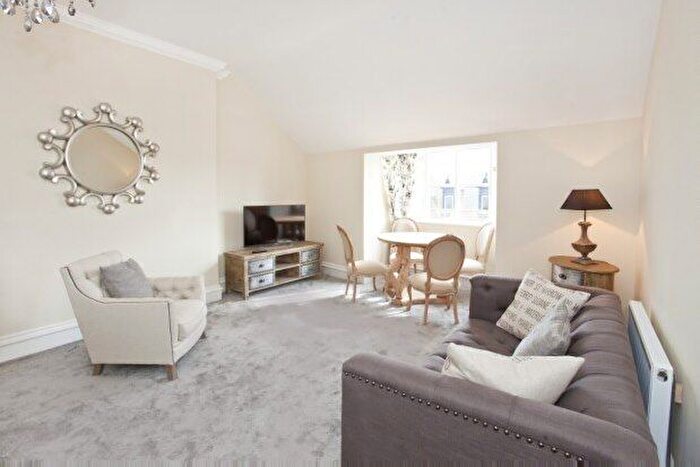 1 Bedroom Flat To Rent In Clifford Street, York, YO1