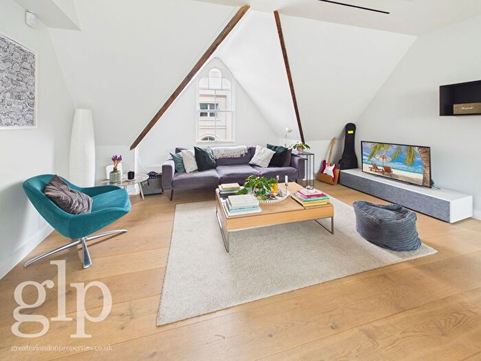 2 Bedroom Flat To Rent In Floral Street, Covent Garden, London, WC2E