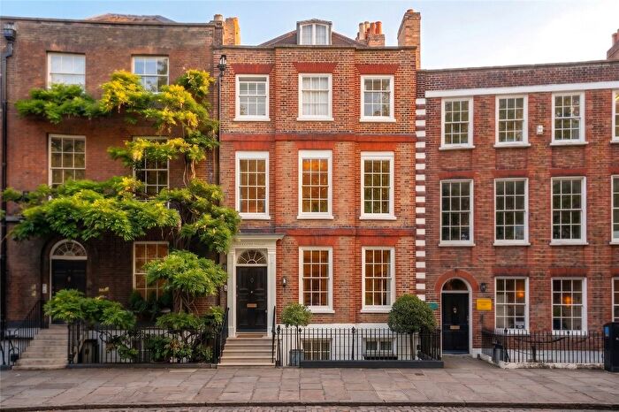 5 Bedroom Terraced House For Sale In The Green, Richmond, TW9