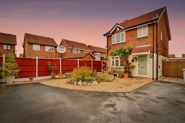 3 Bedroom Detached House For Sale In Merlin Way, Crewe, CW1