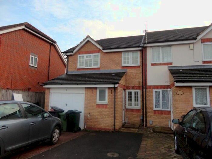 3 Bedroom Terraced House To Rent In Joyce Green Lane, Dartford, DA1